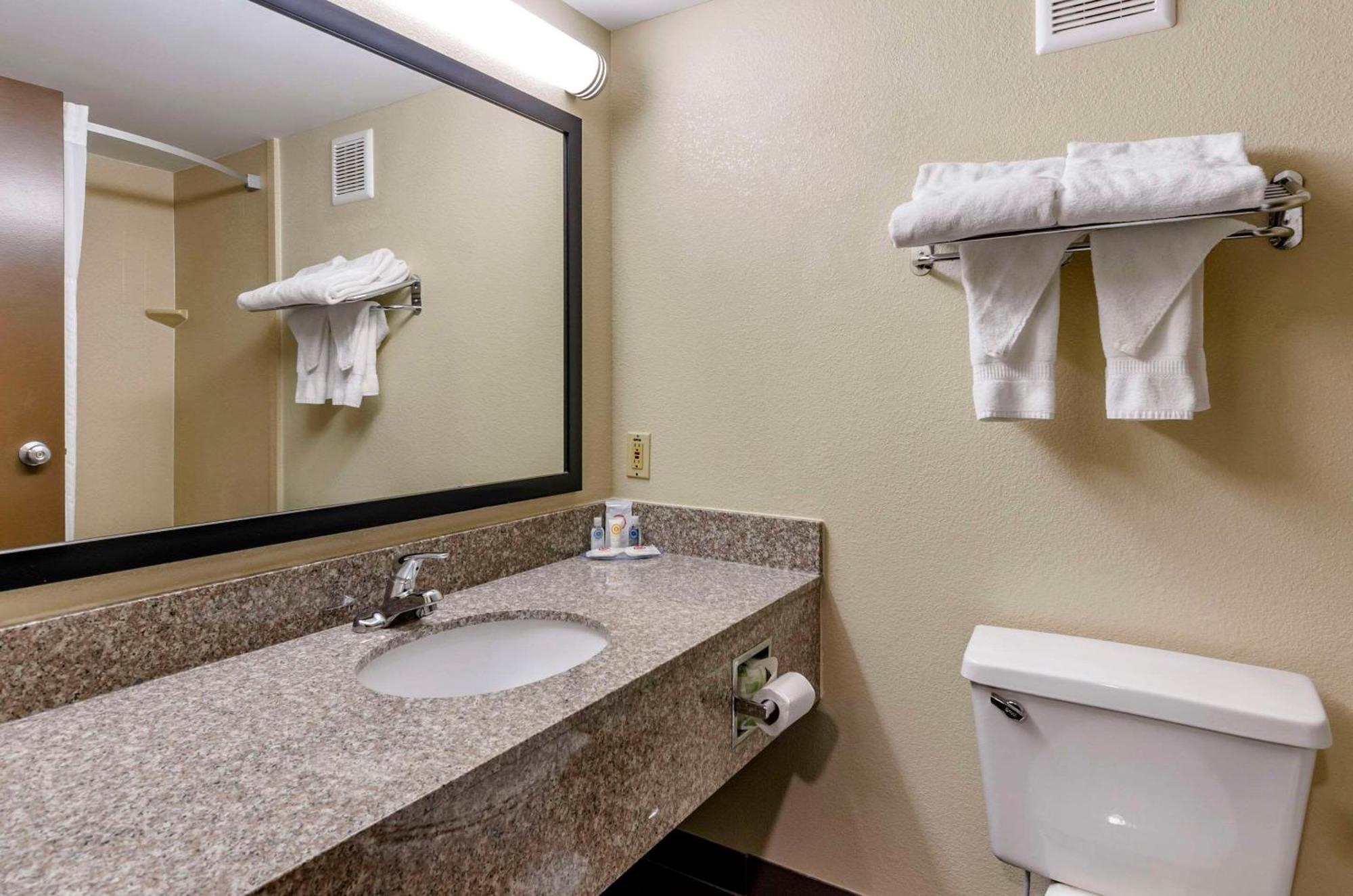 Comfort Inn & Suites Raphine - Lexington Near I-81 And I-64 Ngoại thất bức ảnh
